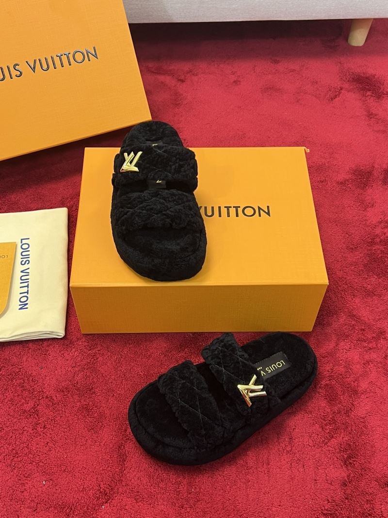 Louis Vuitton Slippers